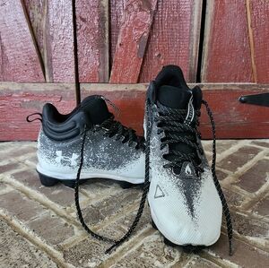 Like New Under Armour Football Cleats, Men's 11.5